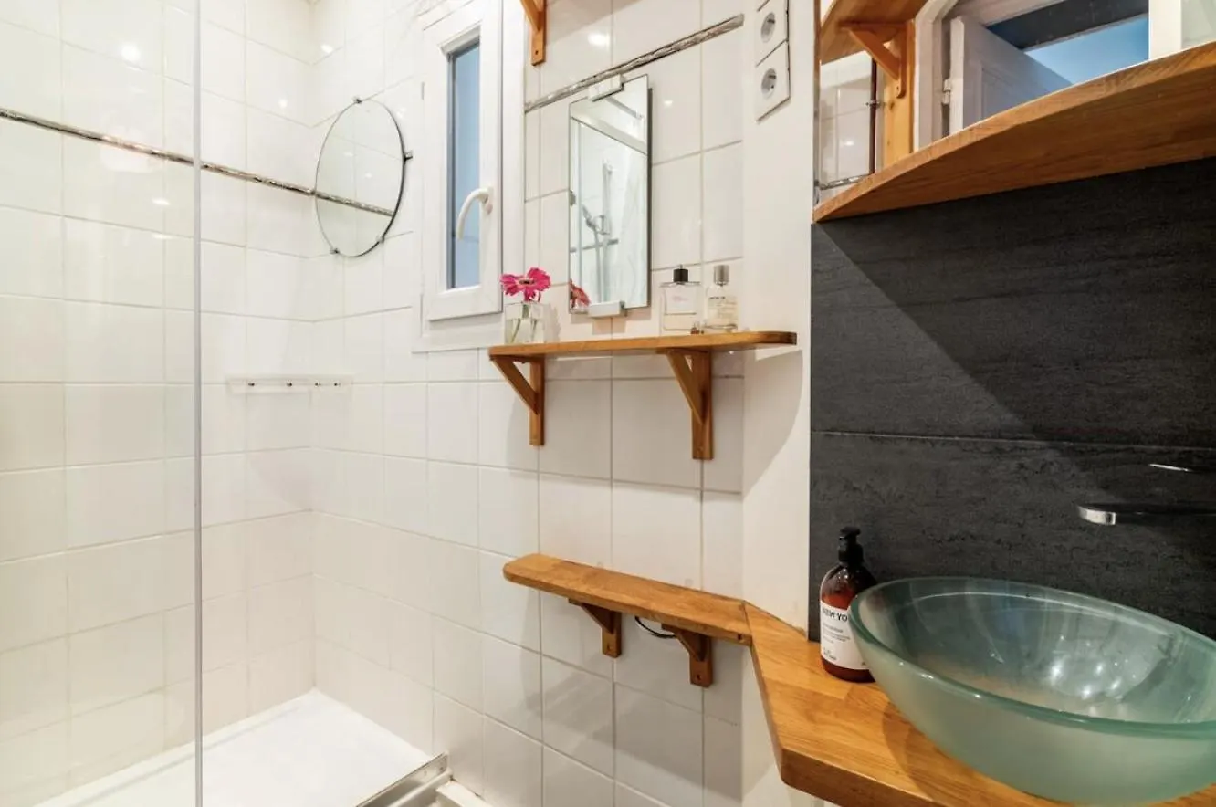 Appartement Spacious Bright In Montmartre Paris